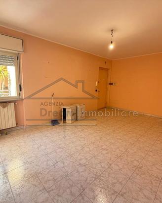 Appartamento in parco in Via Umbria