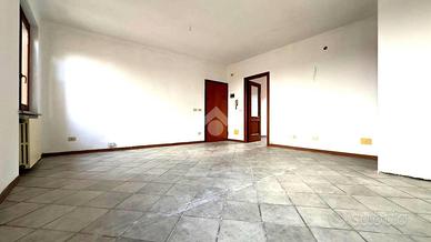 4 LOCALI A POZZOLO FORMIGARO