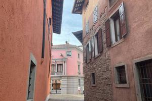 Appartamento arredato con posto auto