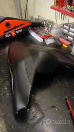 sella passeggero tuono v4r