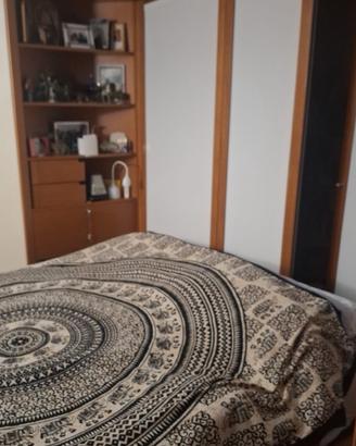 Camera da letto con cabina armadio e armadio