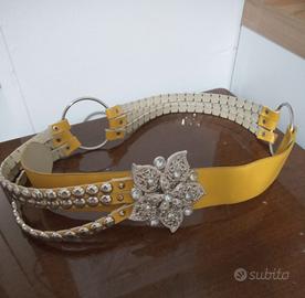 cintura  particolare.