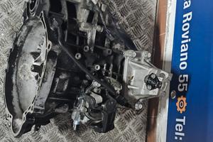 CAMBIO KIA CARLENS/IX35/ HYUNDAI SPORTAGE 1.7 DIES