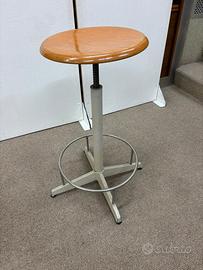 Sgabello vintage ferro e legno