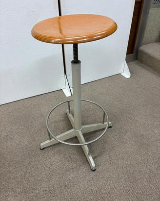 Sgabello vintage ferro e legno