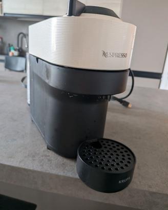 Macchina caffe Nespresso Vertuo