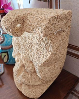 scultura in tufo