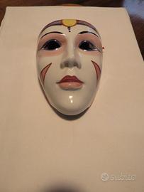 MASCHERA