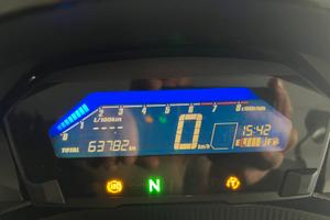 Honda integra 750