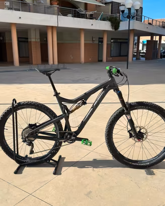 Santa cruz 5010C size M