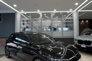 Volkswagen Golf GTI 2.0 TSI DSG
