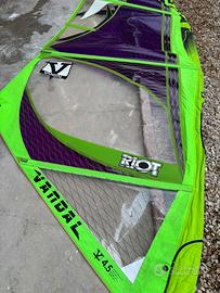 Vela Windsurf 4.5