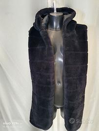 Rebeka Ross smanicato con cappucciotg.44