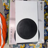 XBOX SERIE S in buone condizioni