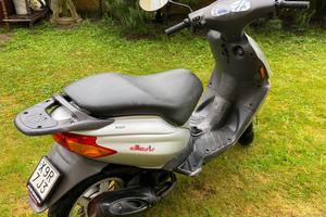 Piaggio diesis 50