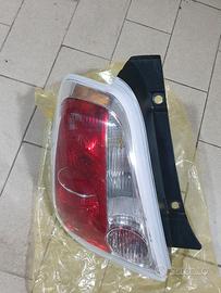 Faro posteriore sinistro sx Fiat 500 2008