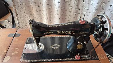 Singer macchina da cucire con suo mobile