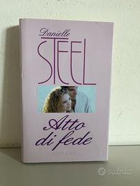 Danielle Steel - Atto di fede - Mondolibri