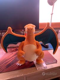 Charizard (peluche)