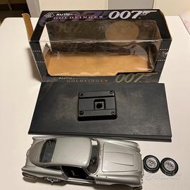 007 ricambi aston martin db5 autoart 1/18 modello
