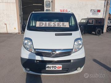 Opel Vivaro 2.0 CDTI 114cv 3 posti 2010