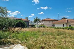 TER. RESIDENZIALE A NOTARESCO