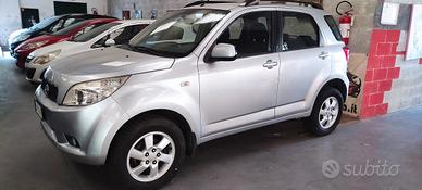 Daihatsu  TERIOS 1.5 4X4 MOTORE RIGENERATO 