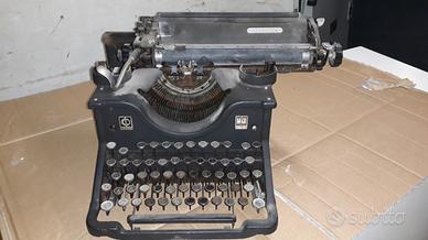 Antica macchina scrivere olivetti m 40