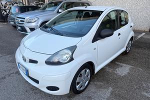 Toyota Aygo 1.0 12V VVT-i 5 porte Deep Ocean Conne