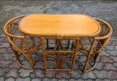 Set in bambù tavolo ovale + due sedie a scomparsa
