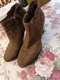 Stivaletti nero giardini marroni camoscio tg 39