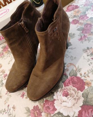 Stivaletti nero giardini marroni camoscio tg 39