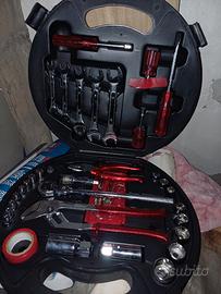 Kit attrezzi portatile

