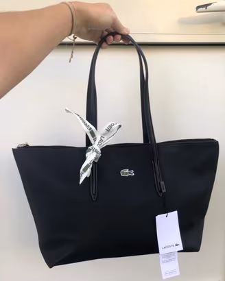 Borsa capiente ed elegante