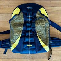 Zaino Lowepro Dryzone 200