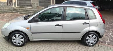 Ford Fiesta 1.2 16V 5p. Ambiente