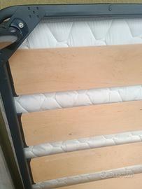 letto singolo+ materassi 