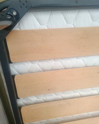 letto singolo+ materassi 