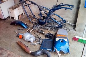 Aprilia Red rose classic