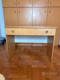 Scrivania vintage anni 70