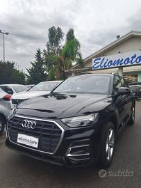 Audi Q5 50 TFSI e quattro S tronic Business