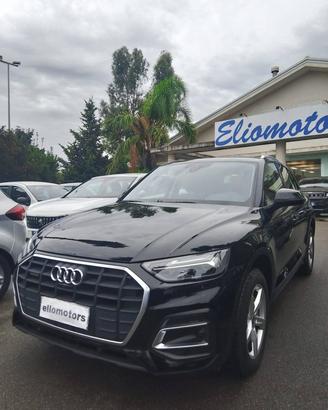 Audi Q5 50 TFSI e quattro S tronic Business