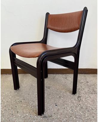 Sedia plastica design vintage