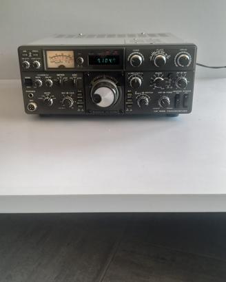 Kenwood TS-830M Ricetrasmettitore HF Vintage