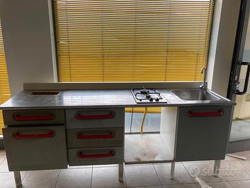 mobili odontotecnico 