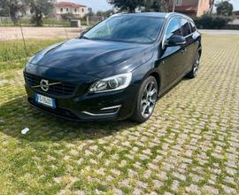 Volvo v60 2.0 120cv 2017