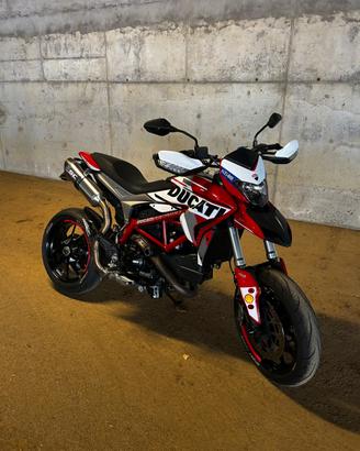 Ducati hypermotard 821 a2