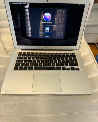 MacBook Air 13" 2015 i7 2,2GHz – 4GB RAM–SSD 256GB