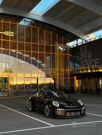 Porsche gt2 rs magnesium