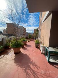 Ampio e luminoso quadrilocale con terrazza